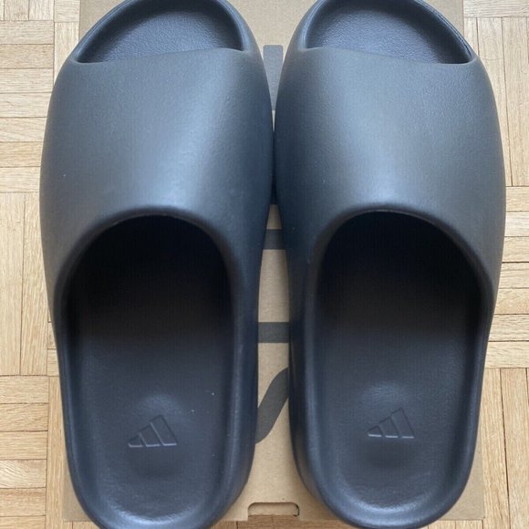 Adidas Yeezy Slide Onyx Men’s Size 9 (HQ6448) Brand New In Hand main image 4